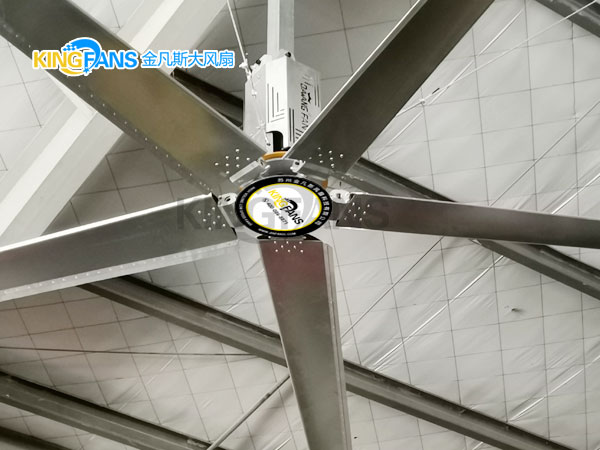工業(yè)大風扇使用在中空大堂